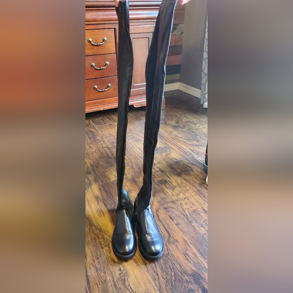Black Thigh High Over-the-Knee Boots